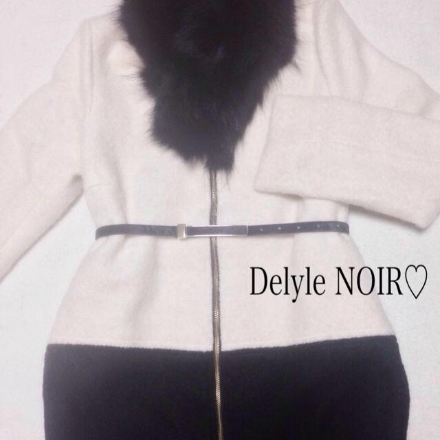 Delyle NOIR(デイライルノアール)のバイカラーコクーンCT♡ レディースのジャケット/アウター(ノーカラージャケット)の商品写真