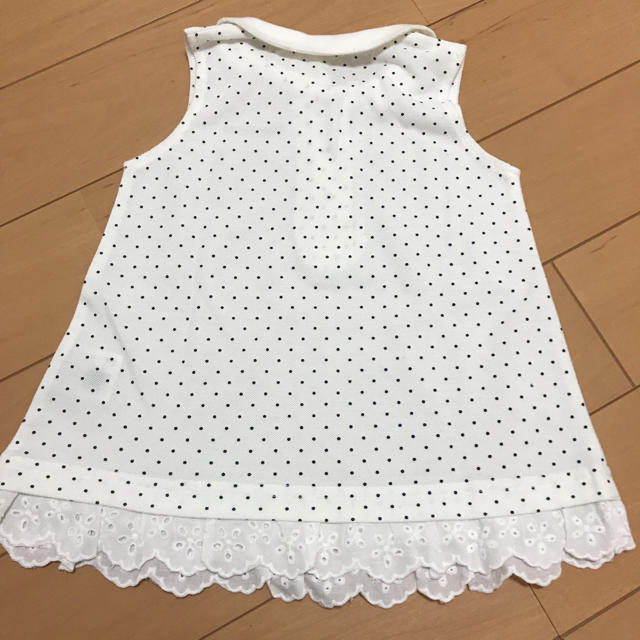 COMME CA ISM(コムサイズム)のドットレースワンピース チュニック キッズ/ベビー/マタニティのベビー服(~85cm)(ワンピース)の商品写真