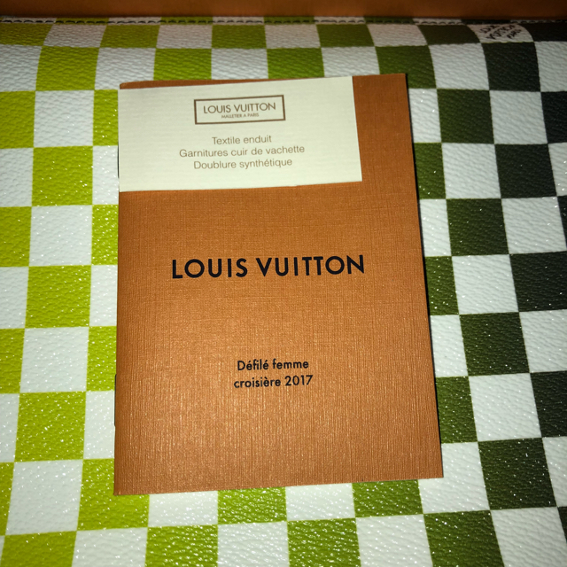 LOUIS VUITTON(ルイヴィトン)のルイヴィトン クラッチ レディースのバッグ(クラッチバッグ)の商品写真