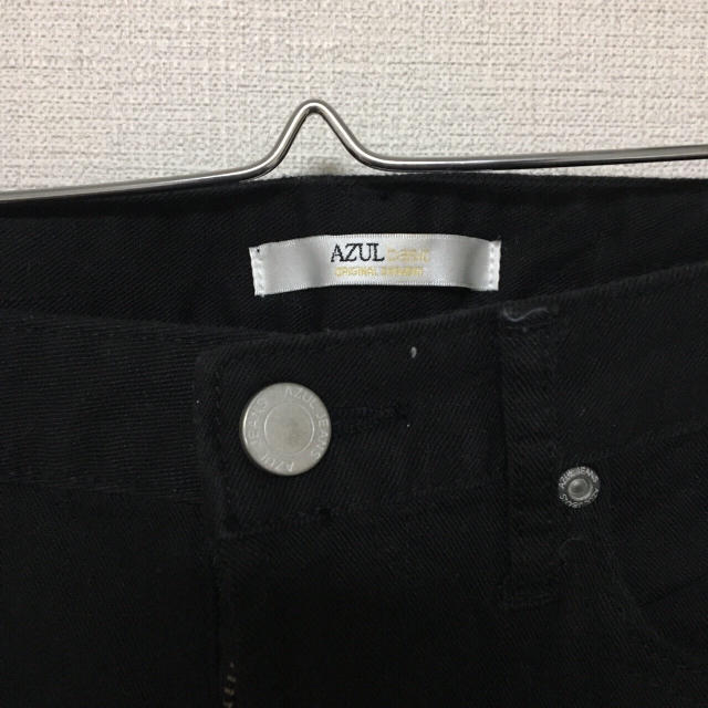 AZUL by moussy(アズールバイマウジー)の新品 AZUL スキニーパンツ レディースのパンツ(スキニーパンツ)の商品写真