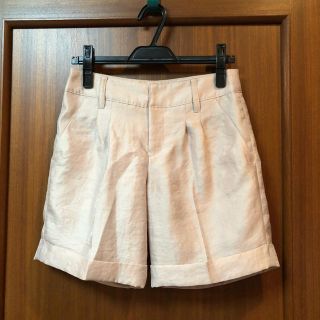 ジルスチュアート(JILLSTUART)の新品  ジルスチュワートの光沢ショートパンツ＊＊(ショートパンツ)