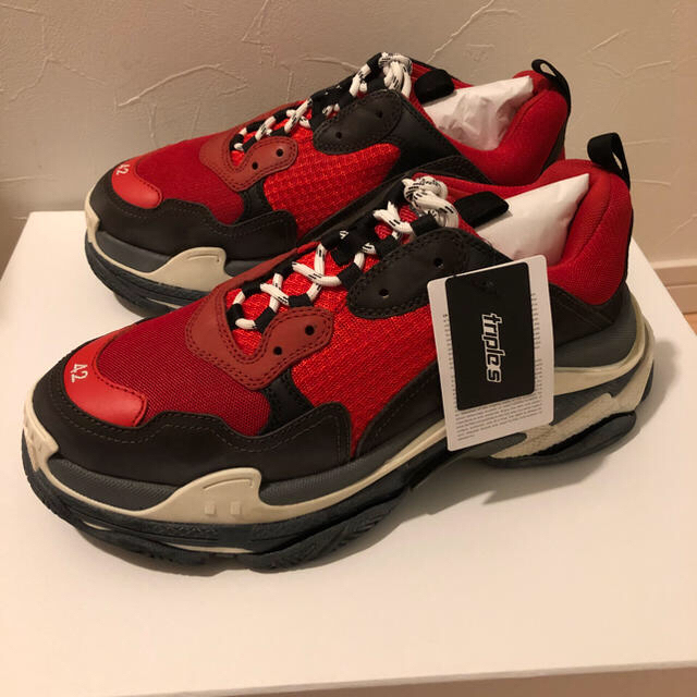 贅沢品 Balenciaga - 早い者勝ち最安値バレンシアガ 新作トリプルs