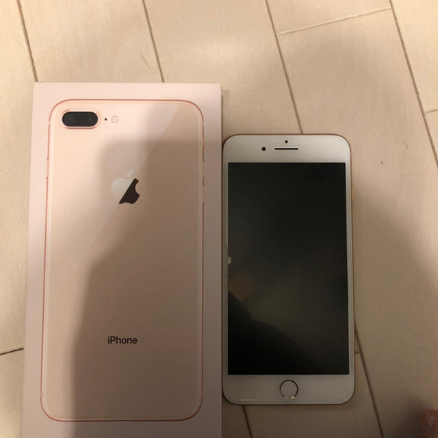 スマートフォン/携帯電話iphone8plus 256GBゴールド