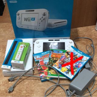 ウィーユー(Wii U)のWiiU本体 ソフト2本付き(家庭用ゲーム機本体)