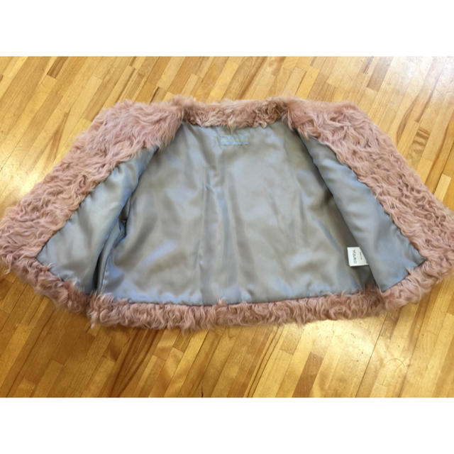 羊毛皮ボレロ レディースのジャケット/アウター(毛皮/ファーコート)の商品写真