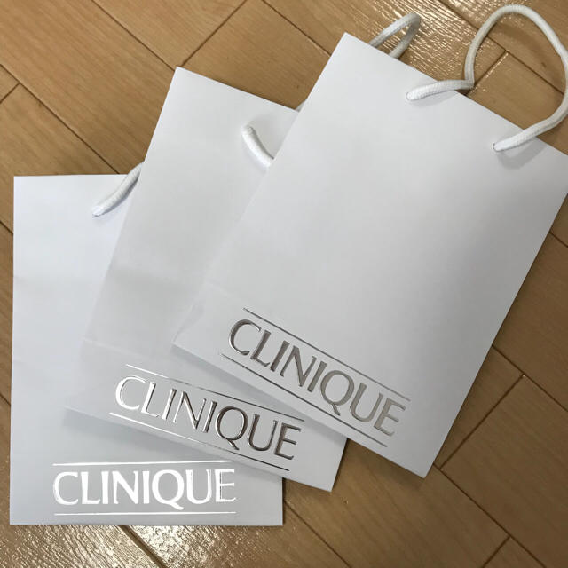 CLINIQUE(クリニーク)のCLINIQUE ショップ袋 3枚セット レディースのバッグ(ショップ袋)の商品写真