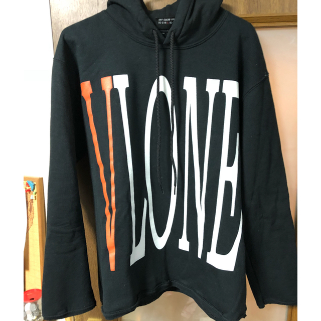 vlone ヴィローン パーカー Lサイズ