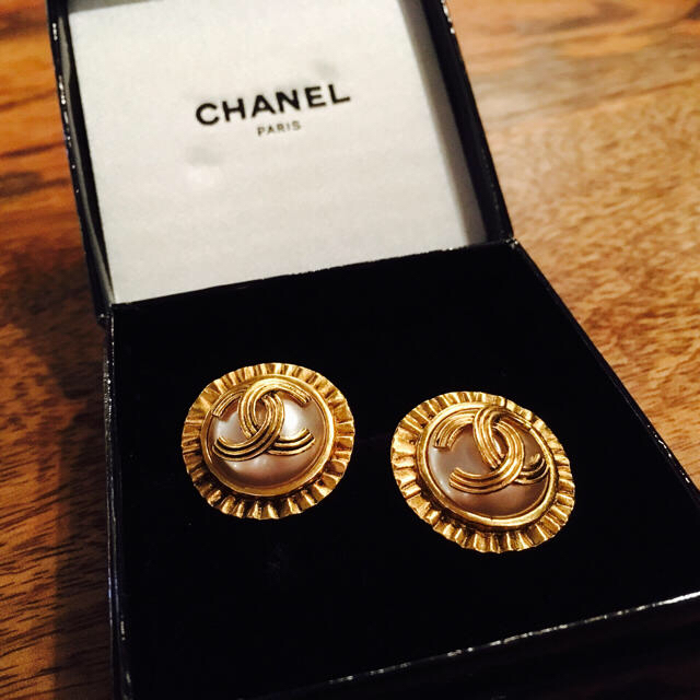 CHANEL vintageイヤリング