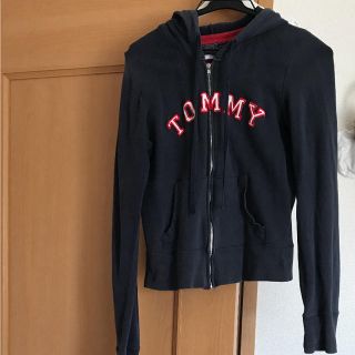 トミーガール(tommy girl)のTOMMYのパーカー(パーカー)