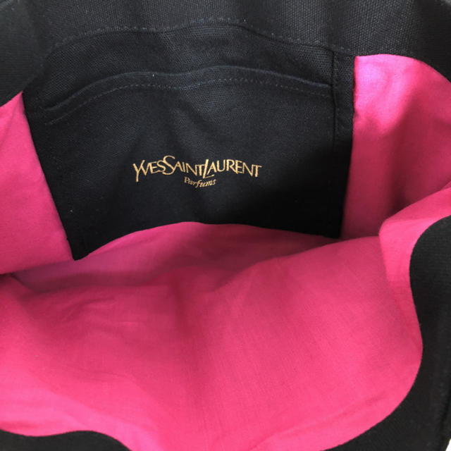 Yves Saint Laurent Beaute(イヴサンローランボーテ)のイヴ・サンローラン トートバック レディースのバッグ(トートバッグ)の商品写真