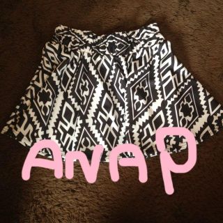 アナップ(ANAP)のアナップ♡幾何学模様フレアスカート(ミニスカート)