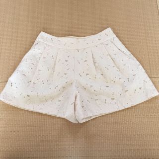 ボンメルスリー(Bon mercerie)のボンメルスリー ショートパンツ レース ホワイト36 (ショートパンツ)