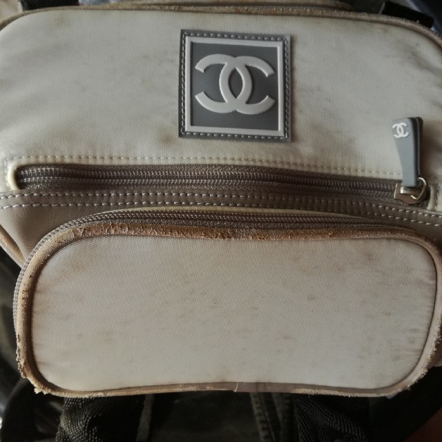 CHANEL(シャネル)の訳あり　シャネル　リュック レディースのバッグ(リュック/バックパック)の商品写真