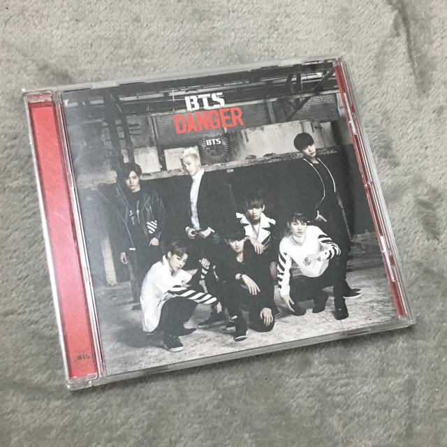 防弾少年団(BTS)(ボウダンショウネンダン)の防弾少年団 DANGER  エンタメ/ホビーのCD(K-POP/アジア)の商品写真