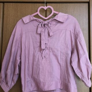 ダブルクローゼット(w closet)のw closet うしろリボンシャツ(シャツ/ブラウス(長袖/七分))