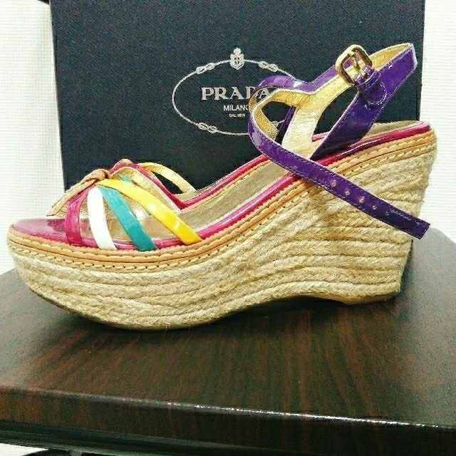 PRADA - PRADA ウェッジソールサンダルの通販 by u's shop|プラダなら