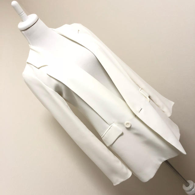 rienda(リエンダ)のrienda♡ ホワイト jk レディースのジャケット/アウター(テーラードジャケット)の商品写真