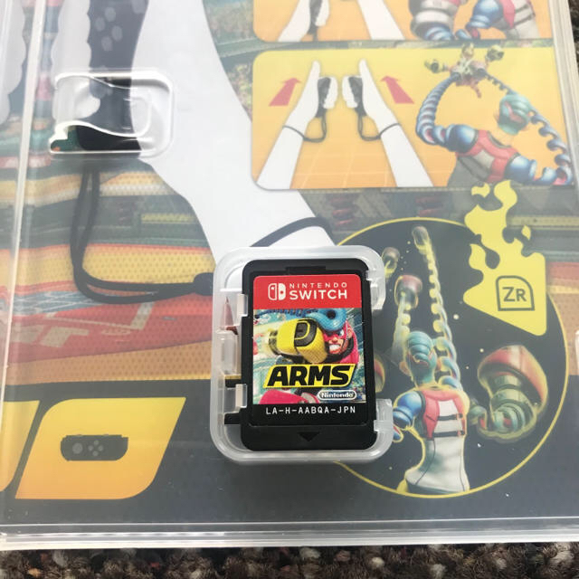 アームズ ARMS Switch スイッチ ゲームソフト 任天堂 中古 エンタメ/ホビーのゲームソフト/ゲーム機本体(家庭用ゲームソフト)の商品写真