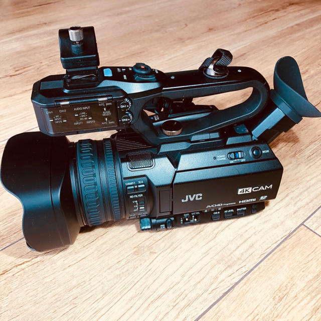 Victor - ○85時間 JVC GY-HM200 4Kcam +オマケ多数の通販 by Victor - ○85時間 JVC GY-HM200 4Kcam +オマケ多数の通販 by