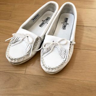 ミネトンカ(Minnetonka)のミネトンカ モカシン ホワイト(スリッポン/モカシン)