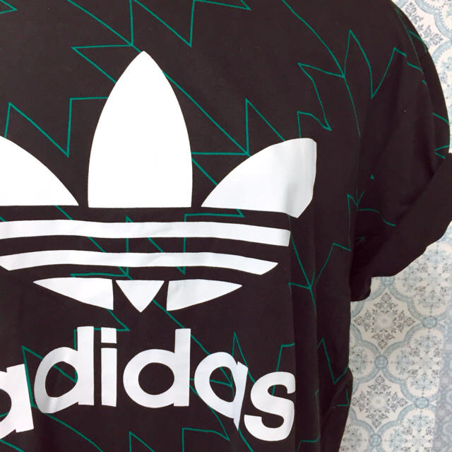 adidas(アディダス)の【adidas】メンズXOサイズTシャツ✩︎新品タグつき メンズのトップス(Tシャツ/カットソー(半袖/袖なし))の商品写真