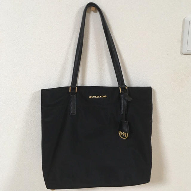 ナイロンカラー新品未使用 MICHAEL KORS マイケルコース ナイロン トートバッグ