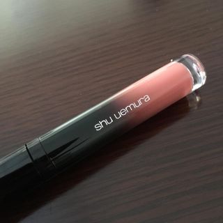 シュウウエムラ(shu uemura)のsami様専用 シュウウエムラ ラックシュプリア BE02(リップグロス)