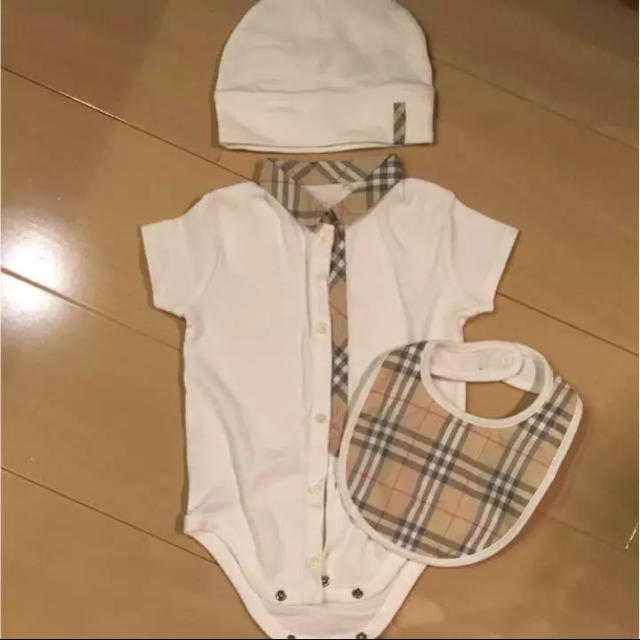 BURBERRY(バーバリー)の新品 バーバリー ロンパース 3点セット キッズ/ベビー/マタニティのベビー服(~85cm)(ロンパース)の商品写真