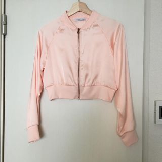 ザラ(ZARA)の美品！ZARA ピンクブルゾン(ブルゾン)