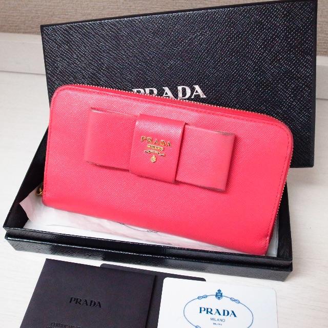 PRADA(プラダ)の正規品♡最安値♡プラダ　長財布　リボン　ピンク　ラウンドファスナー　バッグ　財布 レディースのファッション小物(財布)の商品写真