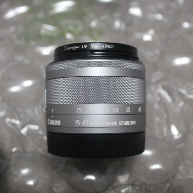 Canon LENS EF-M 15-45mm F3.5-6.3 IS STMの通販 by ウニshop｜キヤノンならラクマ - CANOＮ 定番爆買い