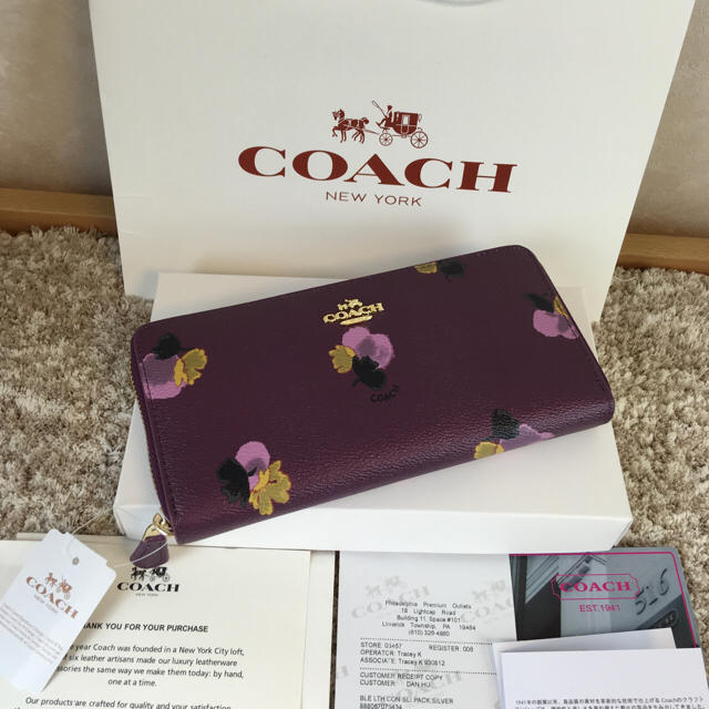 COACH(コーチ)のコーチCOACH 長財布 新品 箱、ショッパー付き✨即日発送 レディースのファッション小物(財布)の商品写真