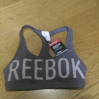 リーボック(Reebok)の新品　スポーツブラ　Reebok(トレーニング用品)