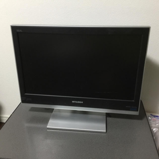 東芝(トウシバ)の液晶テレビ 19型 スマホ/家電/カメラのテレビ/映像機器(テレビ)の商品写真