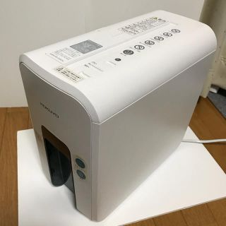 コクヨ(コクヨ)のAMKPS-X80 コクヨ KOKUYO デスクサイドシュレッダー(リリッシュ)(オフィス用品一般)