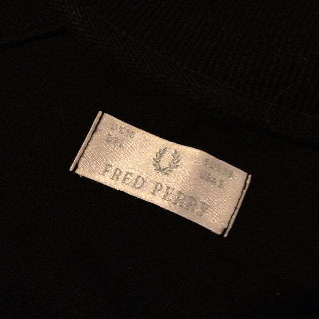 FRED PERRY(フレッドペリー)のフレッドペリーの黒ジャージ☆ レディースのトップス(トレーナー/スウェット)の商品写真