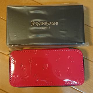 イヴサンローランボーテ(Yves Saint Laurent Beaute)のイヴサンローラン ブラシ3本セット♥️(その他)