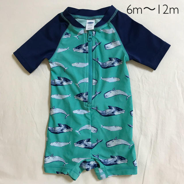 Old Navy(オールドネイビー)のオールドネイビー クジラ柄水着 男の子 キッズ/ベビー/マタニティのベビー服(~85cm)(水着)の商品写真