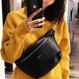 マウジー(moussy)の即完売品♪MOUSSY waist&shoulder BAG♪ボディバッグsly(ショルダーバッグ)