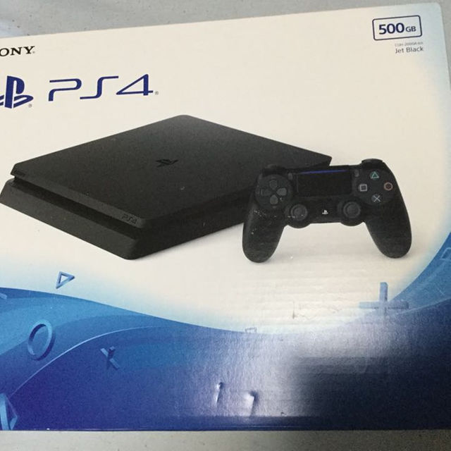 PlayStation4 - ☆送料無料☆新型ps4 本体ブラックCUH-2000A 500GB 薄型 中古の通販 by monchy6952