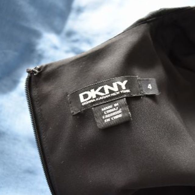 DKNY(ダナキャランニューヨーク)の美品✨　ＤＫＮＹ　ダナキャランニューヨーク　チェック ワンピース レディースのワンピース(ミニワンピース)の商品写真