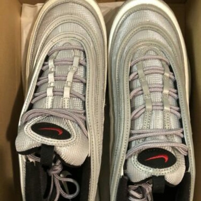 NIKE(ナイキ)のNIKE AIR MAX 97 OG QS "Metallic Silver" メンズの靴/シューズ(スニーカー)の商品写真