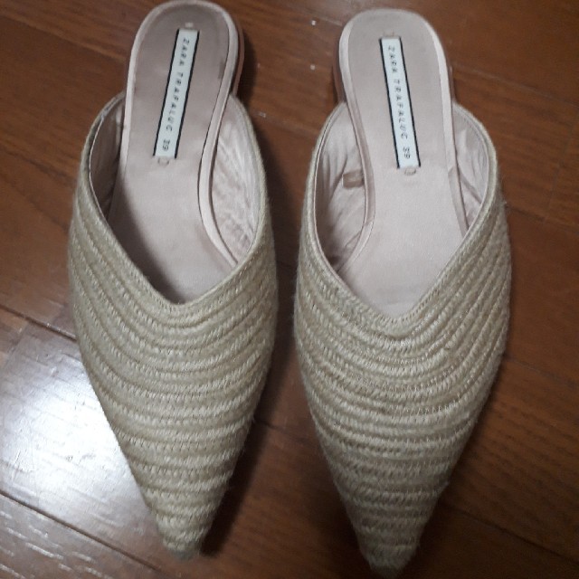 ZARA(ザラ)の(size39)ZARA編み込みミュール♡ラフィア♡完売♡美品 レディースの靴/シューズ(ミュール)の商品写真