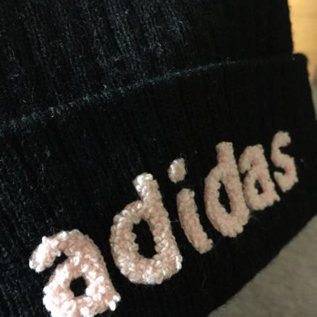 adidas(アディダス)のadidasのニット帽★ レディースの帽子(ニット帽/ビーニー)の商品写真