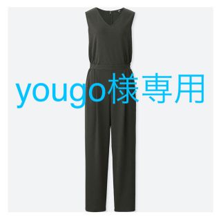 ユニクロ(UNIQLO)の【yougo様専用】ユニクロ カットソーVネックサロペット L ／ダークグリーン(サロペット/オーバーオール)