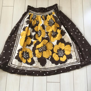 ドットアンドストライプスチャイルドウーマン(Dot&Stripes CHILDWOMAN)のドット&ストライプ  お花のスカート(ひざ丈スカート)