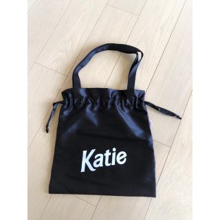 ケイティー(Katie)のKatie SATIN SHOPPER ロゴバッグ(トートバッグ)