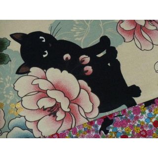 半巾帯★淡ベージュ地に花と黒猫＆ピンク花と黒猫★ハンドメイド(帯)