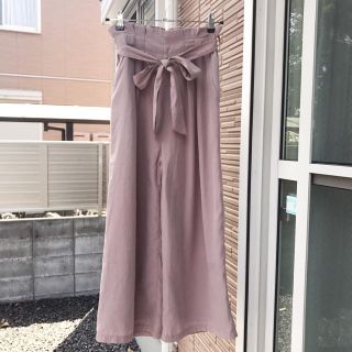 ダブルクローゼット(w closet)の【あんこ様専用】ピンク ウエストリボン付きワイドパンツ(カジュアルパンツ)