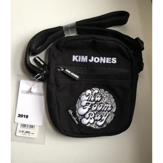 キムジョーンズ(KIM JONES)の送込 即完 GU KIM JONES ミニショルダーバッグ ブラック (ショルダーバッグ)